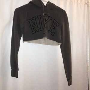 NIKE CROP HODDIE